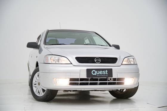 CHEVROLET ASTRA 2.0 MPFI GLS SEDAN 8V GASOLINA 4P MANUAL CHEVROLET ASTRA 2.0 MPFI GLS SEDAN 8V GASOLINA 4P MANUAL